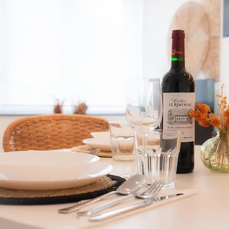 Appartement Cosy Pres De ! *